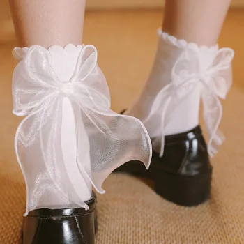 לוליטה המתוקה בנות עם גרביים בלבן יפנית Kawaii רשת תחרה Bowknot חמוד גרביים נשים מוצק צבע שחור לבן נסיכה גרביים התמונה